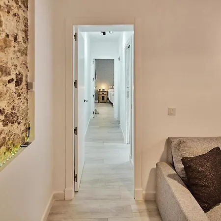 Redo Apartment