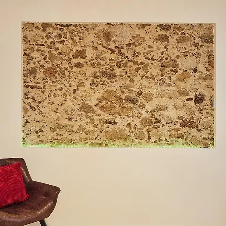 Redo Apartment *